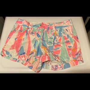 Lilly Pulitzer size 8 Callahan shorts